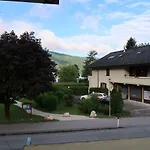 Seewohnung Weiss شقة *