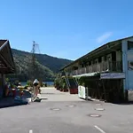Seewohnung Weiss شقة