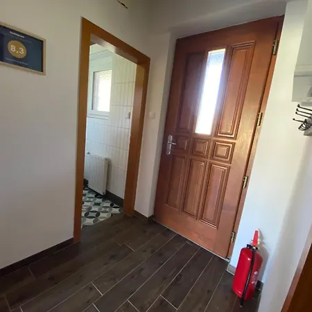 Appartamento Seewohnung Weiss Glanz